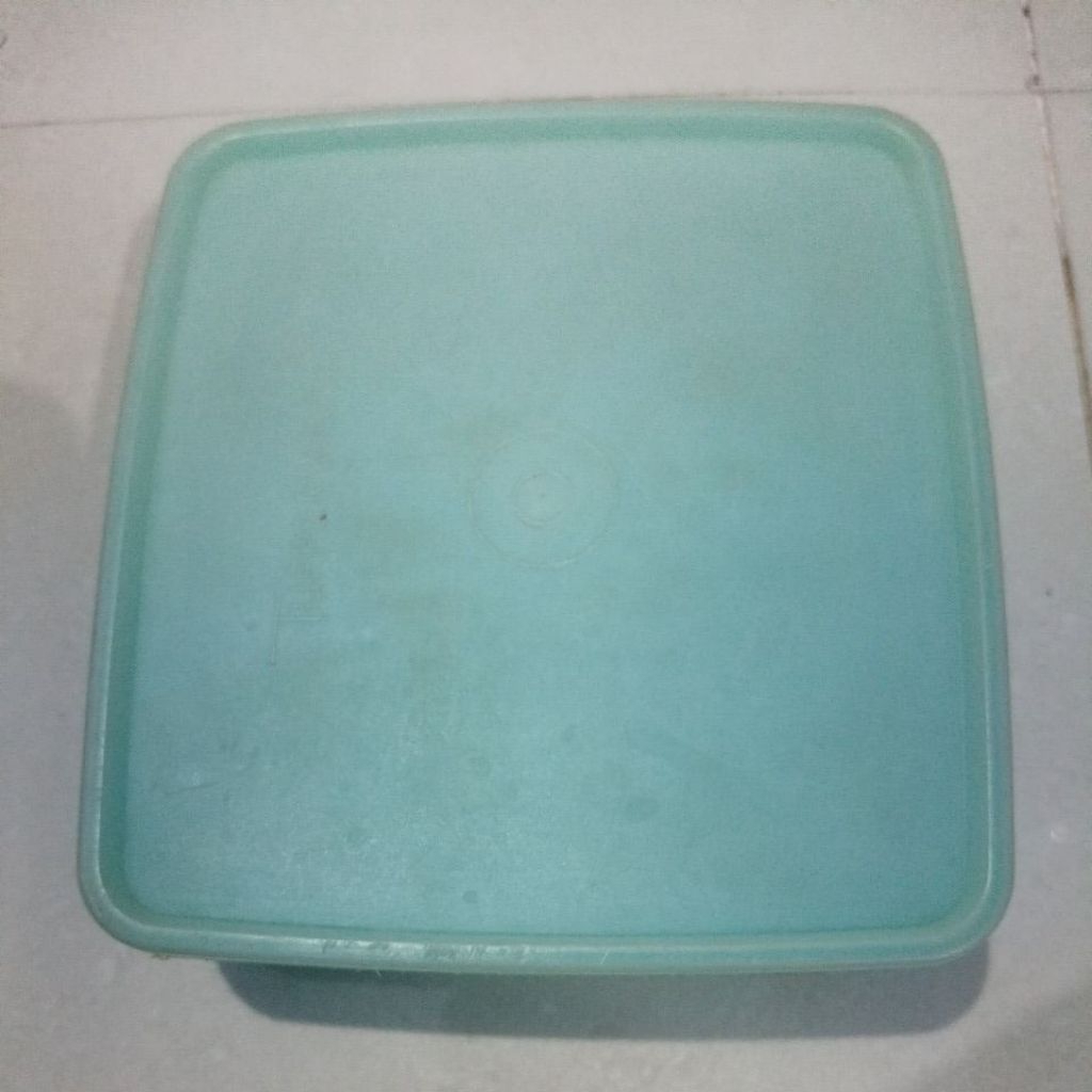 tupperware LSA preloved