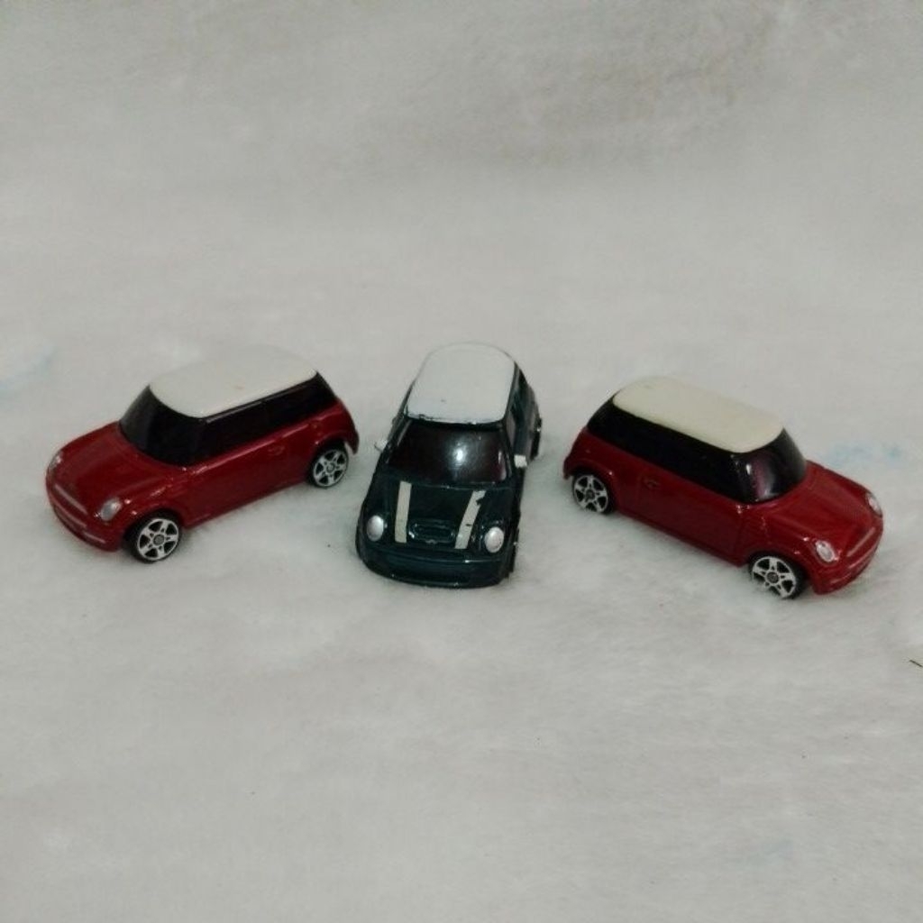 jual Mobilan besi/Diecast maisto Mini Cooper