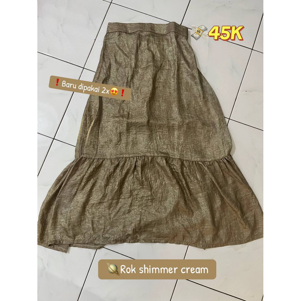 rok shimmer warna cream