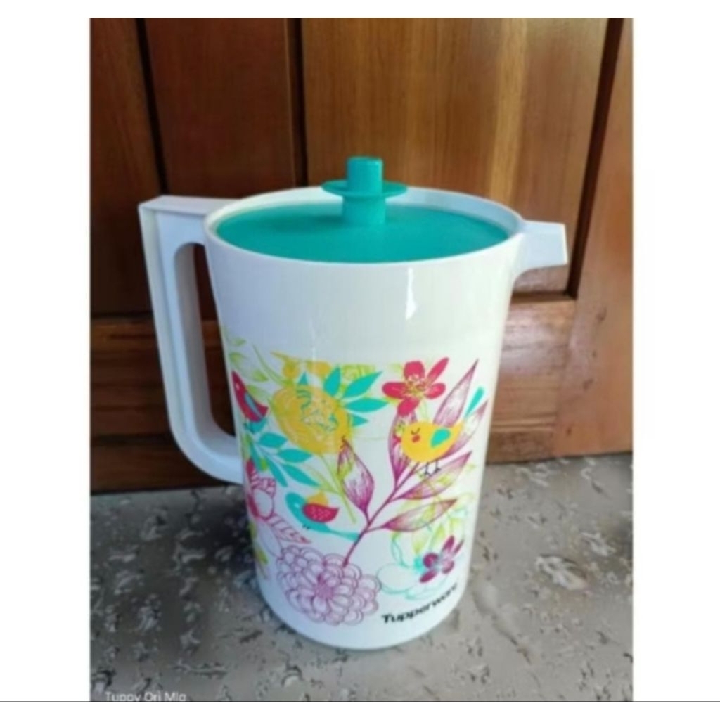 Pitcher 2ltr  Tupperware ungu muda