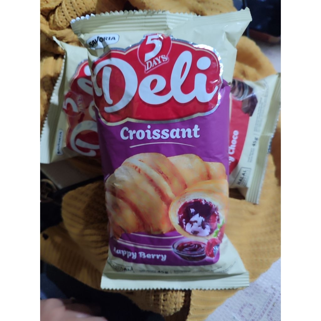

Deli croissant 5days 45 gr milky choco, happy berry 1 dus