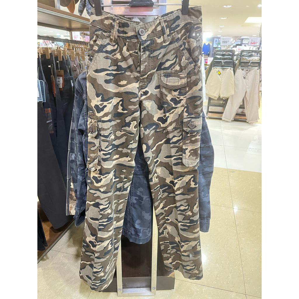 CELANA PANJANG CARGO GIANI GRACIO