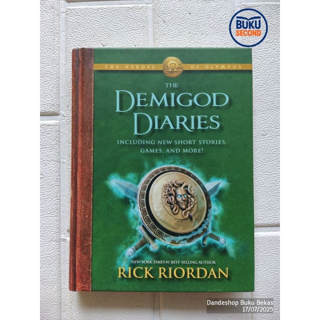 The Demigod Diaries by Rick Riordan _ The Heroes of Olympus - Novel HARDCOVER BAHASA INGGRIS Bekas P