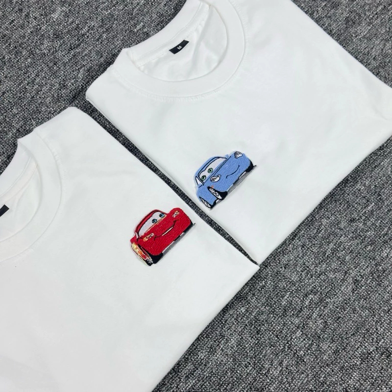 Kaos Couple Cars Lighting Mcqueen & Sally Embroidery V1 - Kaos Couple Pasangan Pria & Wanita Cotton 