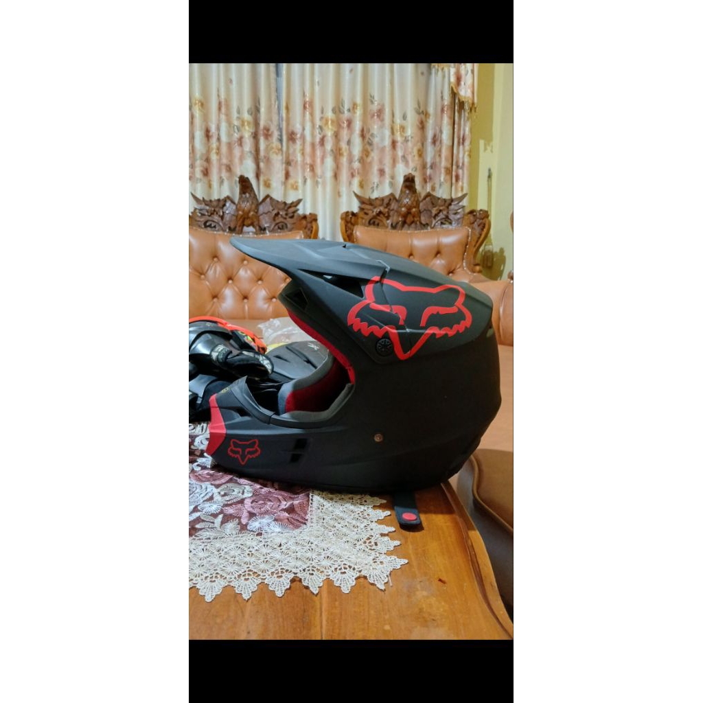 Helm motocross fox v1 race 2018