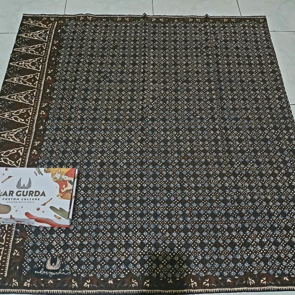 SARUNG LAR GURDA ORIGINAL SARUNG LAR GURDA ORIGINAL  SOLO