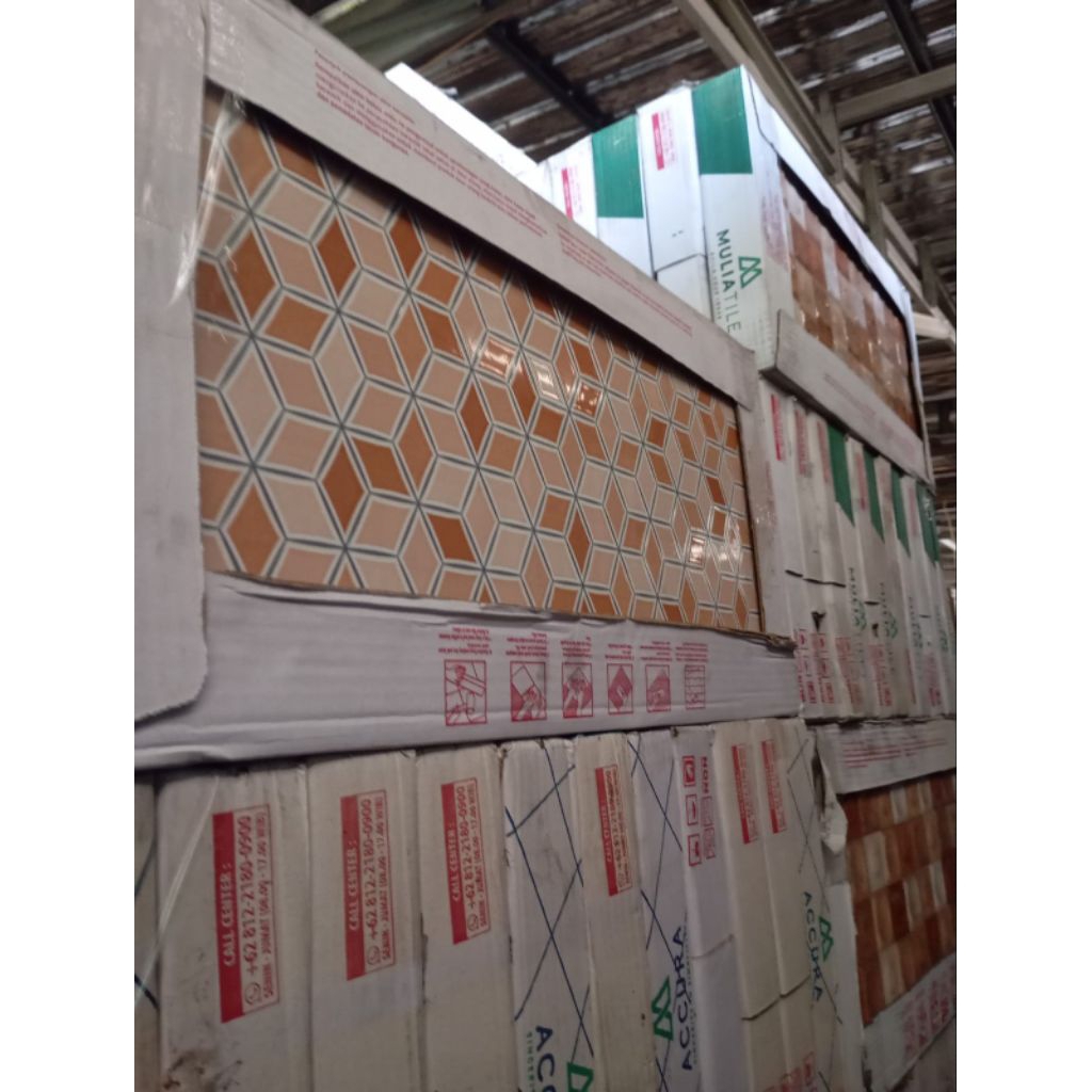 keramik dinding 30x60 glossy brand mulia accura