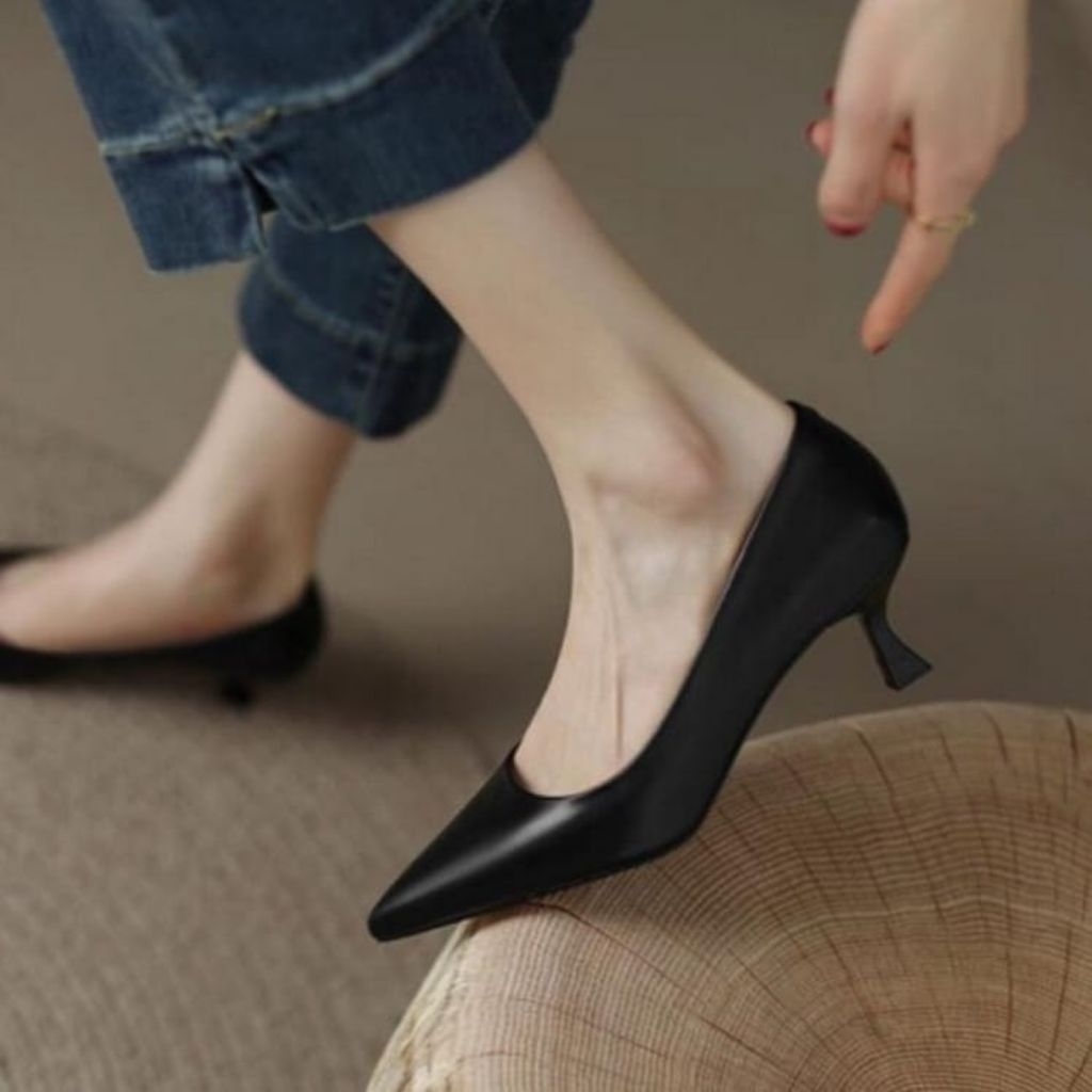 Series RB12 Sandal Heels Wanita Hak 4 Cm Sepatu Kerja Pantofel Wanita Eldora Heel