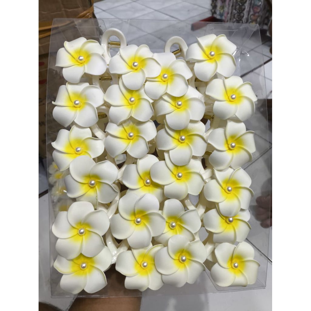 Jepitan BUNGA KAMBOJA BALI ukuran besar, /Jepitan Kamboja isi 12 pcs(1lsn),/Jepitan kamboja bali sus