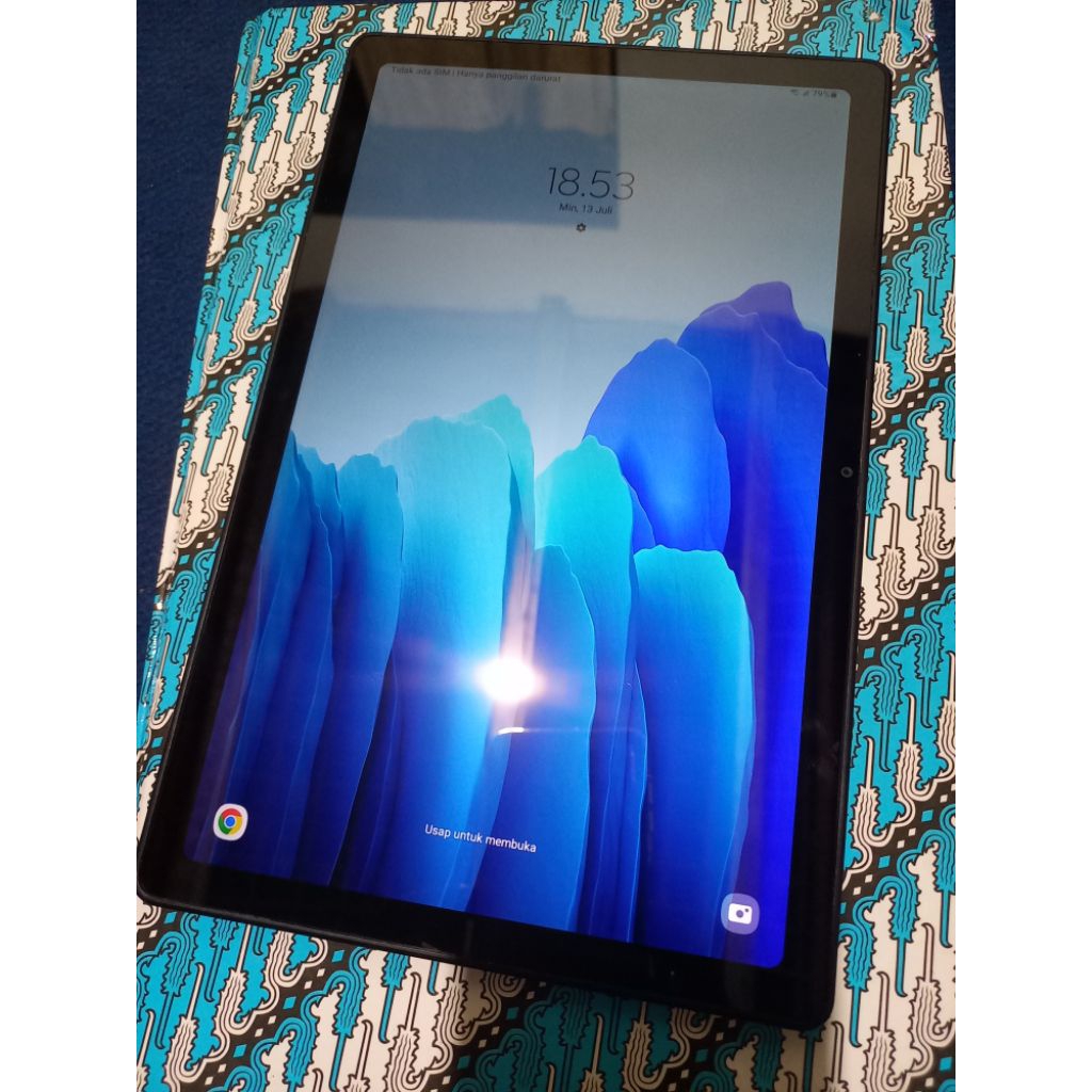 Samsung Tab A7 10.4" Ram 3/ 32 gb. Tab saja normal segel tanpa minus