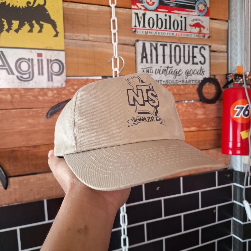 topi vintage nevada test site ropehate golfer