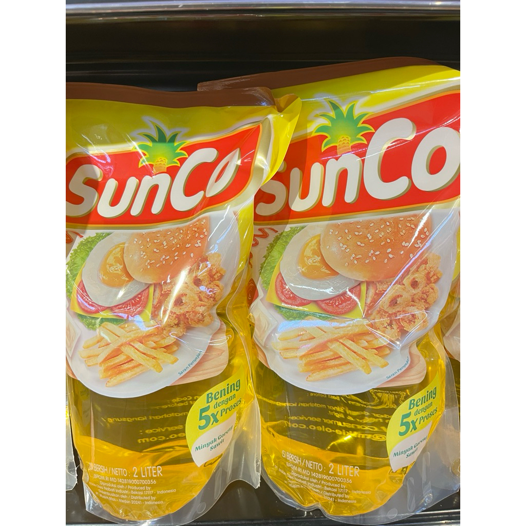

Minyak Sunco Minyak goreng sehat keluarga jernih premium oil
