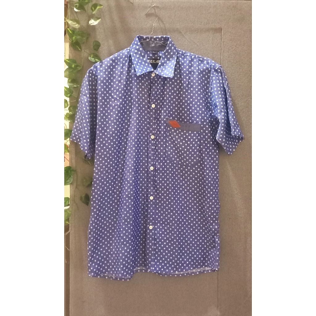 Preloved Kemeja Merk. DZ LAB size. L