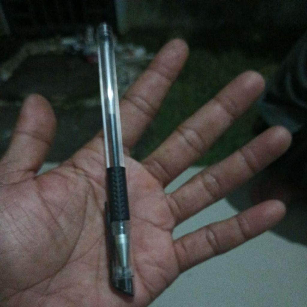 

Bisa Cod Pensil Alat Tulis