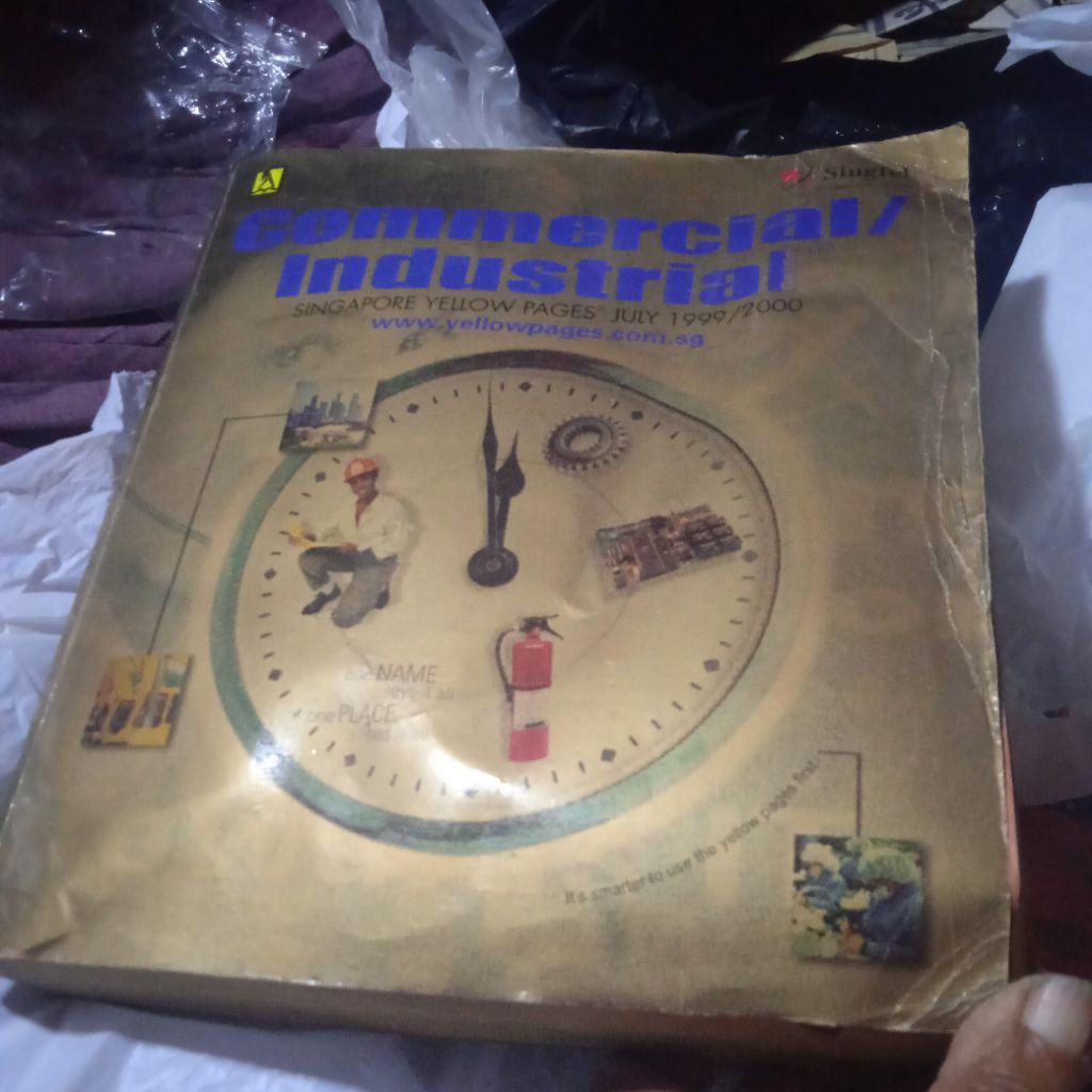 buku Commercial/Industrial, Singapore Yellow Pages July 1999/2000, buku Berbhs Inggris, original teb