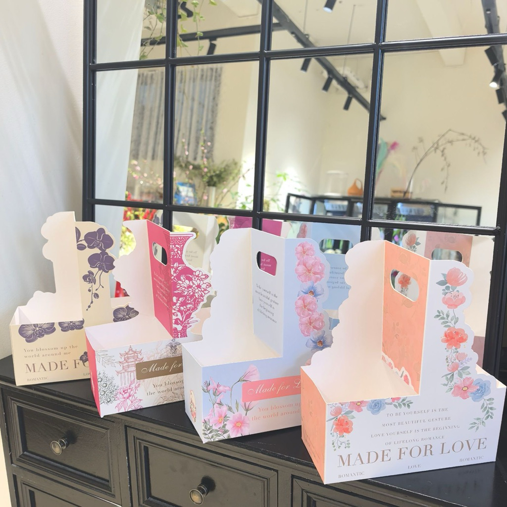 

[BOX ONLY] Made For Love Flower Box | Box Bunga Korea | Handy Bag Flower | Hiasan Dekorasi