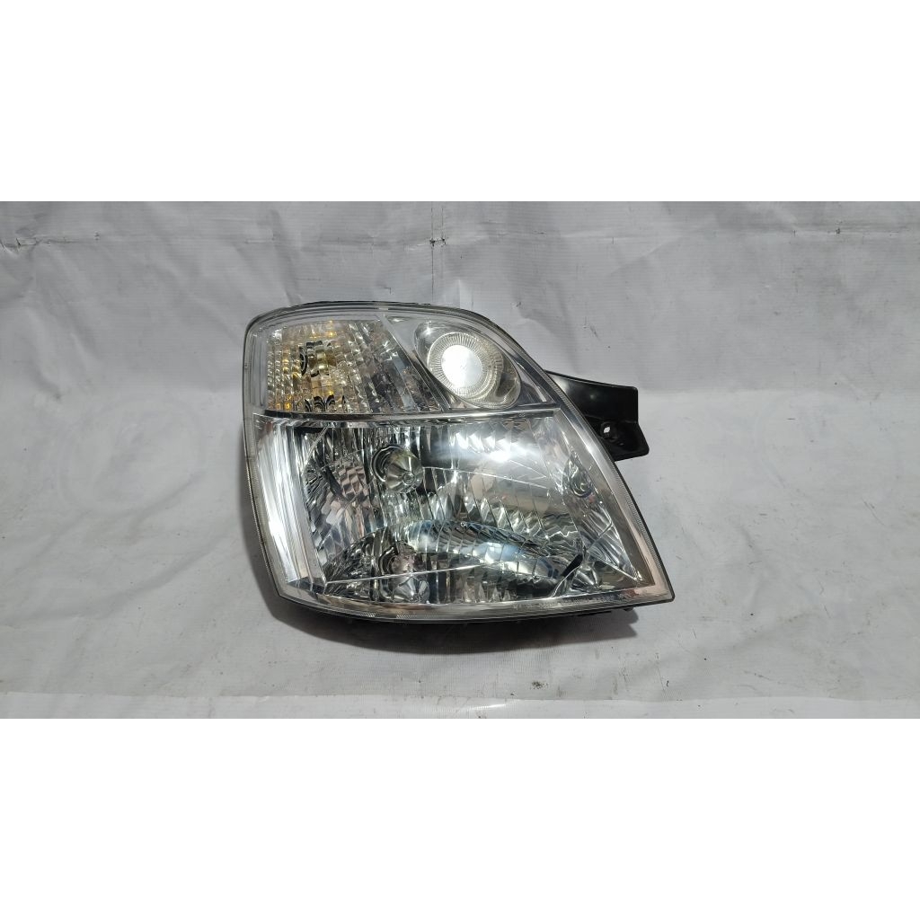 Lampu depan headlamp KIA Picanto