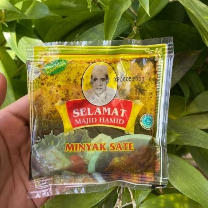 

[1 PACK ISI 20 PCS] MINYAK SATE NO. 1 SELAMAT MAJID HAMID