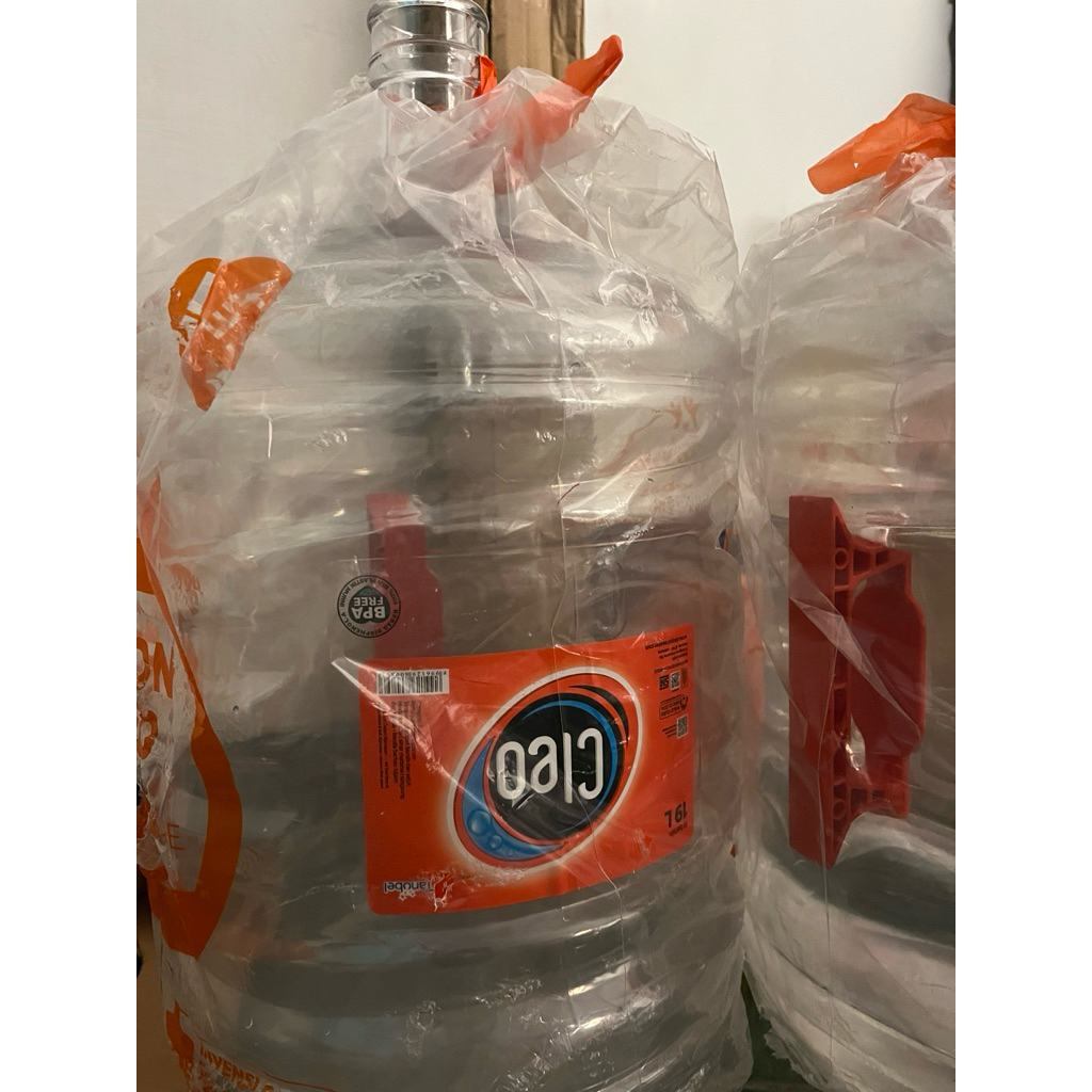 

Galon Cleo Kosong Asli. AREA MALANG KOTA