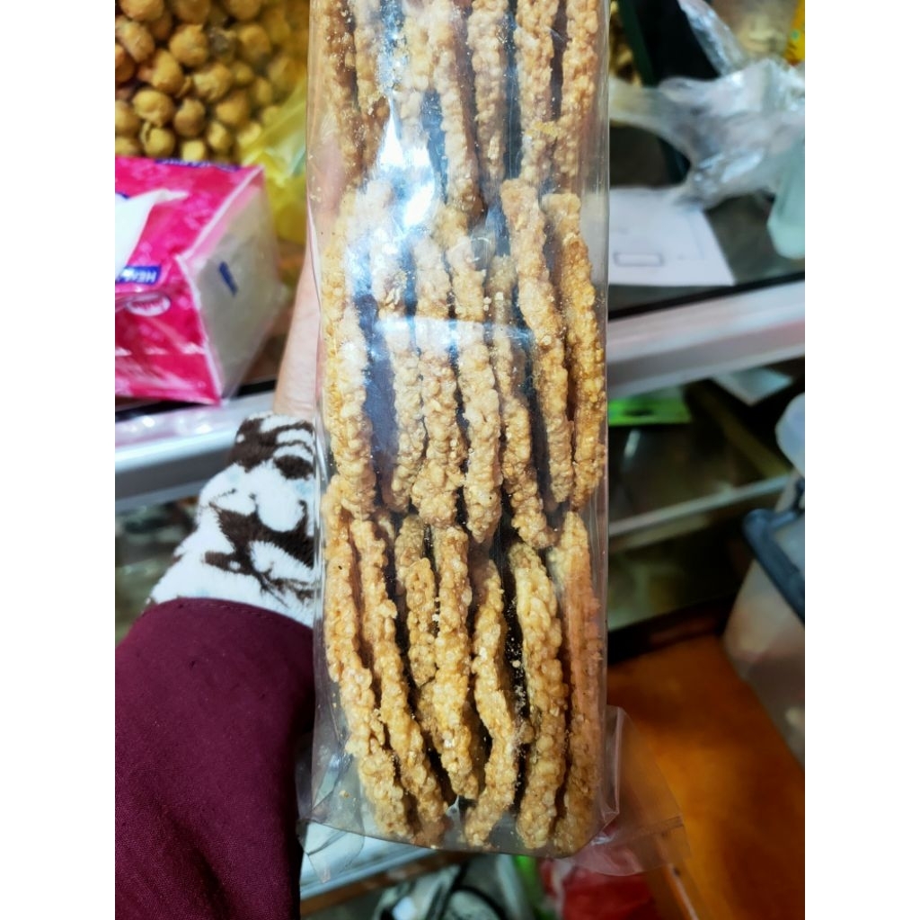 

Cemilan Kerupuk Batiah Payakumbuh