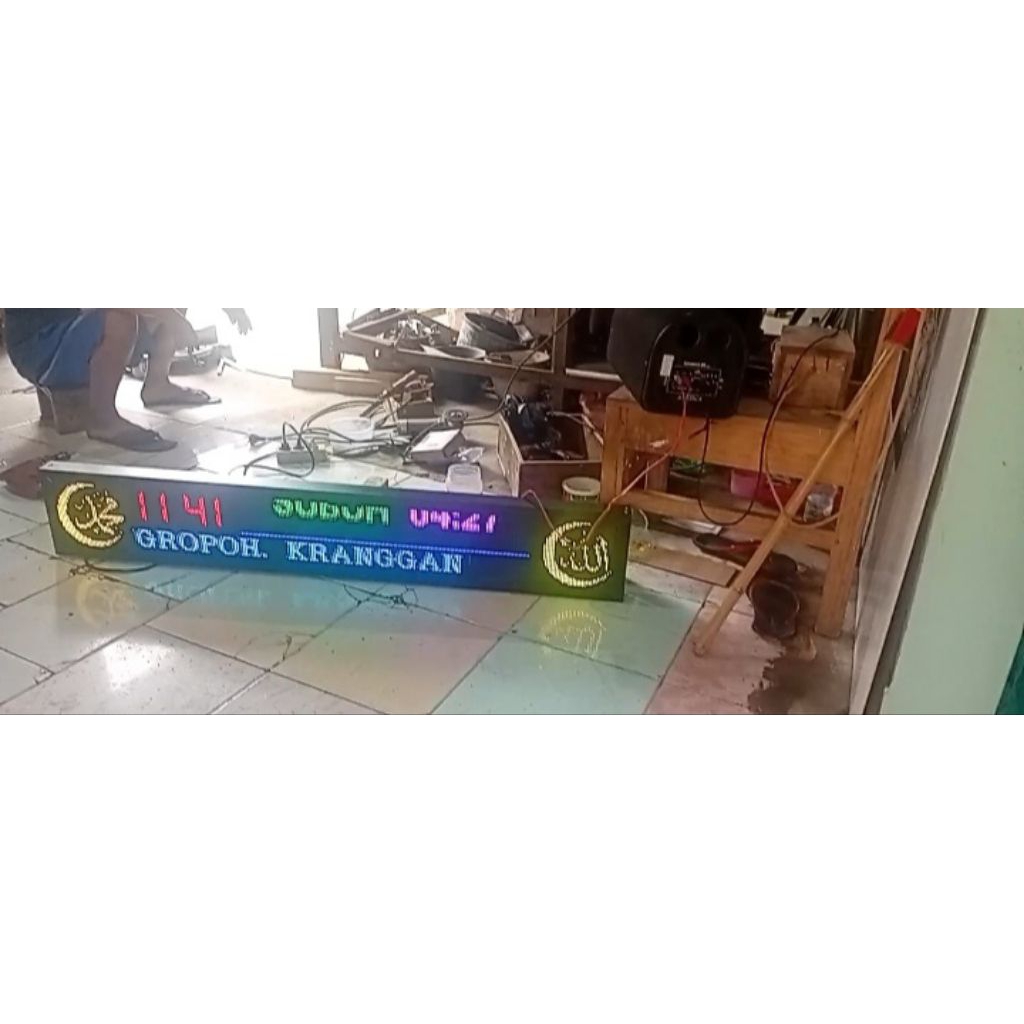 jam masjid digital panel p5 rgb.  ukuran 100x20