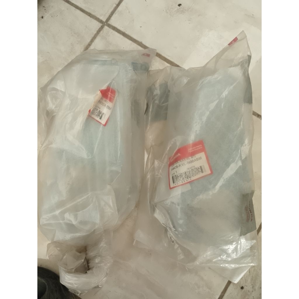 COVER ANGIN SAYAP DALAM LOUVER SIRIP SAYAP LUAR DALAM KANAN KIRI HONDA SUPRA X 125 X125 BATMAN 64405