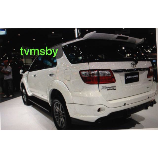 Spoiler Topi belakang Toyota Fortuner 2008 TRD V1