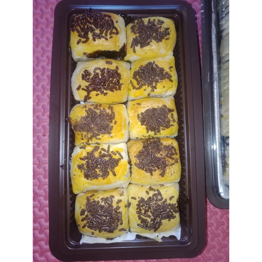

bolen pisang coklat