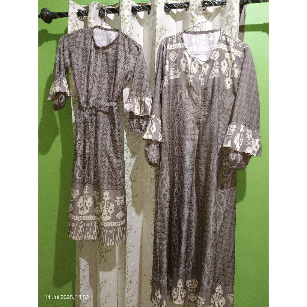 Couple ibu & anak | batik ibu & anak | gamis couple ibu & anak