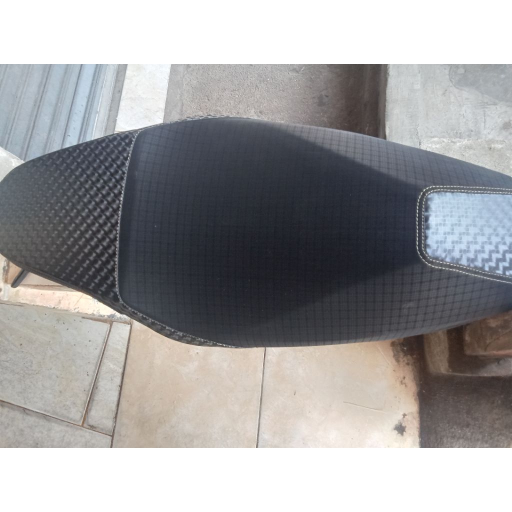 KULIT JOK MOTOR MODIFIKASI ARVI JAHIT CATUR MOTOR AEROX LAMA / AEROX BARU