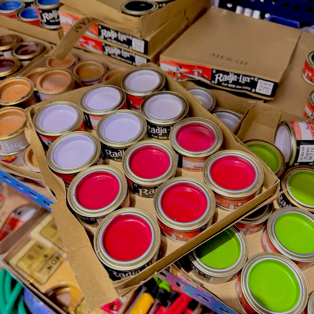 CAT MERAH PUTIH RADJA LUX | Cat Kayu & Besi Radja Lux