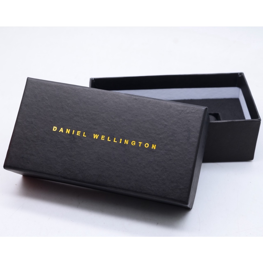 Box DW Jam Tangan / Box Jam Tangan KOTAK GIFT BOX WD