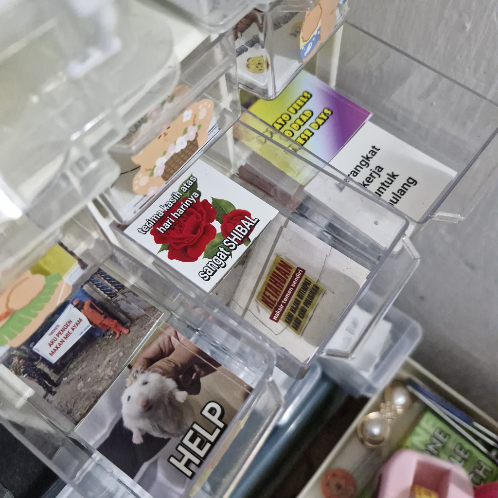 

[MINIMAL BELI 10RIBU!!!!] STIKER MEME RANDOM FREAK ASBUN JOURNALING STICKER LUCU VINYL ANTI AIR WATERPROOF