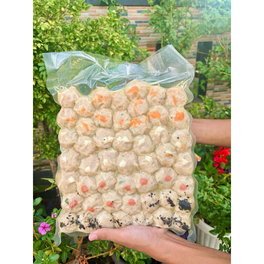 

Dimsum Ayam Frozen Kemasan Vacum isi 50 Pcs