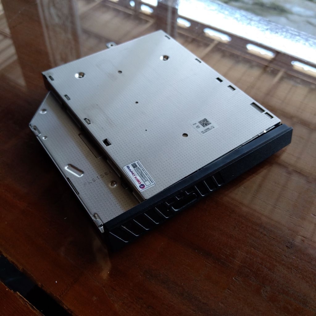 DVD room laptop MSI ms 1763 model gt70