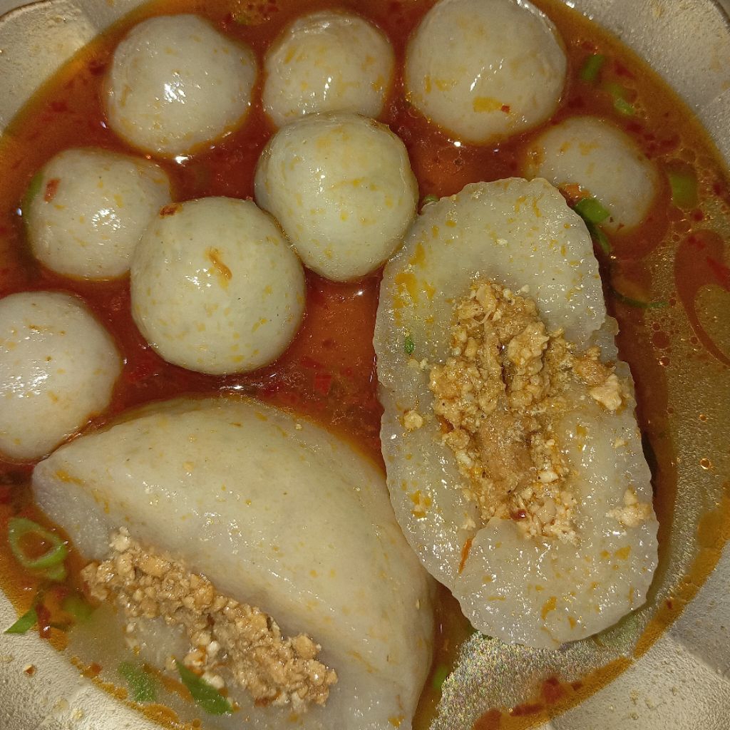 

CILOK KUAH SI DAGING AYAM CINCANG 15 BUTIR