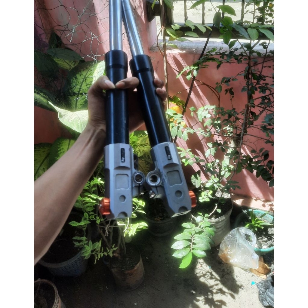 Shok depan Rt Stage 6