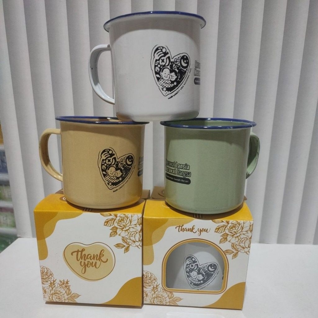 GELAS CANGKIR ENAMEL KALENG CUSTOM NAMA KEMAS BOX IVORY