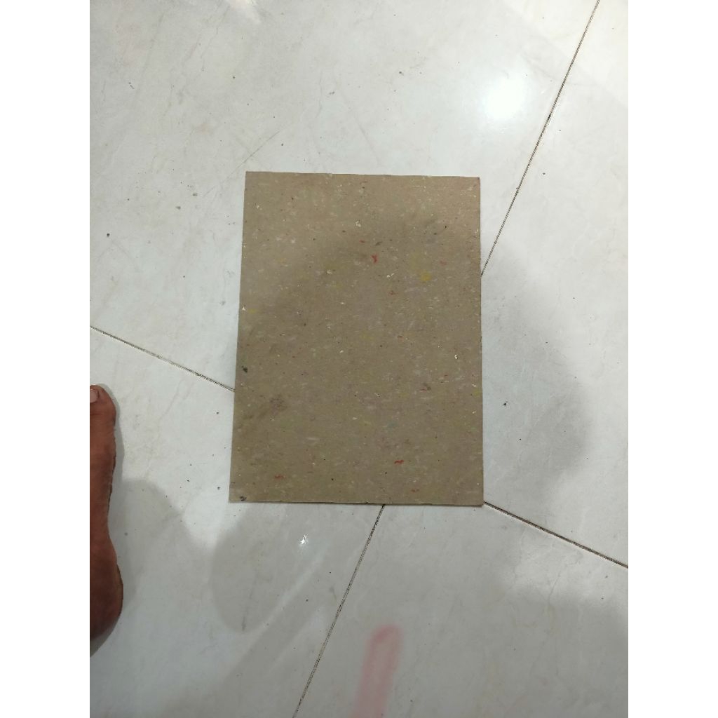 

kertas karton board / carton board A4