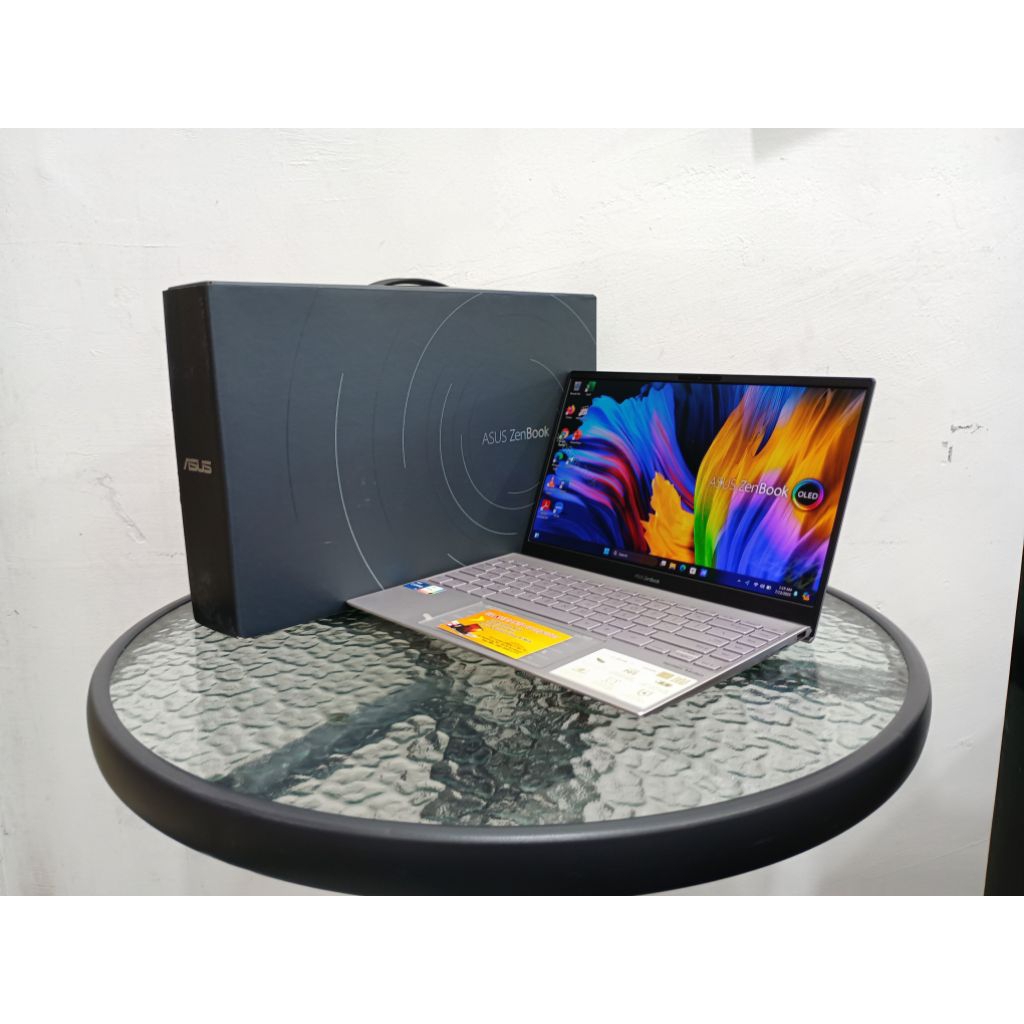 LAPTOP ASUS ZENBOOK UX325EA- OLED552 SECOND SIAP PAKAI