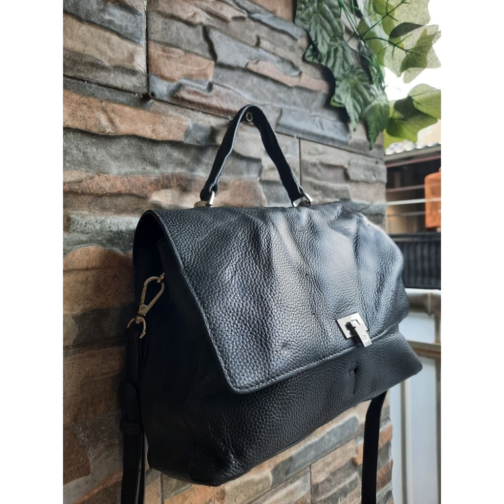 Sling ELEGANCE - TAS PRELOVED BRANDED ORIGINAL