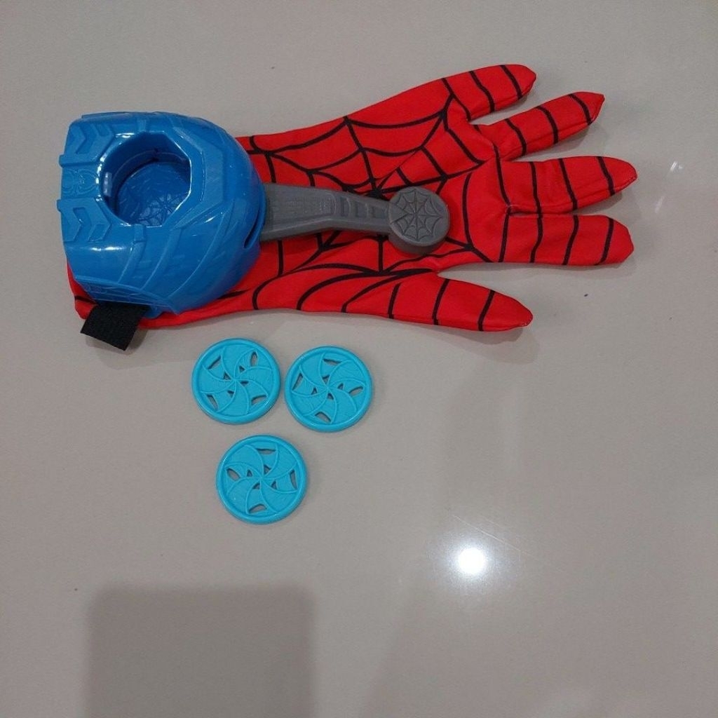 Mainan sarung tangan tembak Spiderman 60%OFF