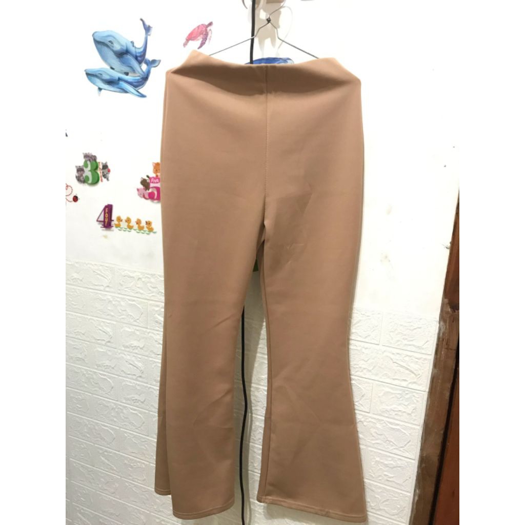 preloved celana cutbray scuba mocca