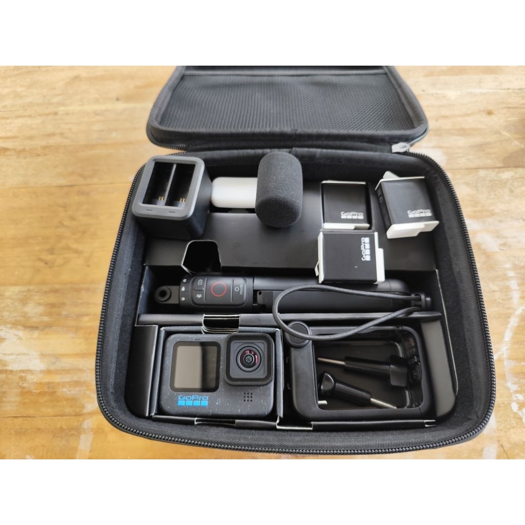 Kamera Gopro 12 Black Creator Edition Action Camera Vlog Ori With Media Mod Volta Alt Dji Osmo 4 5 i