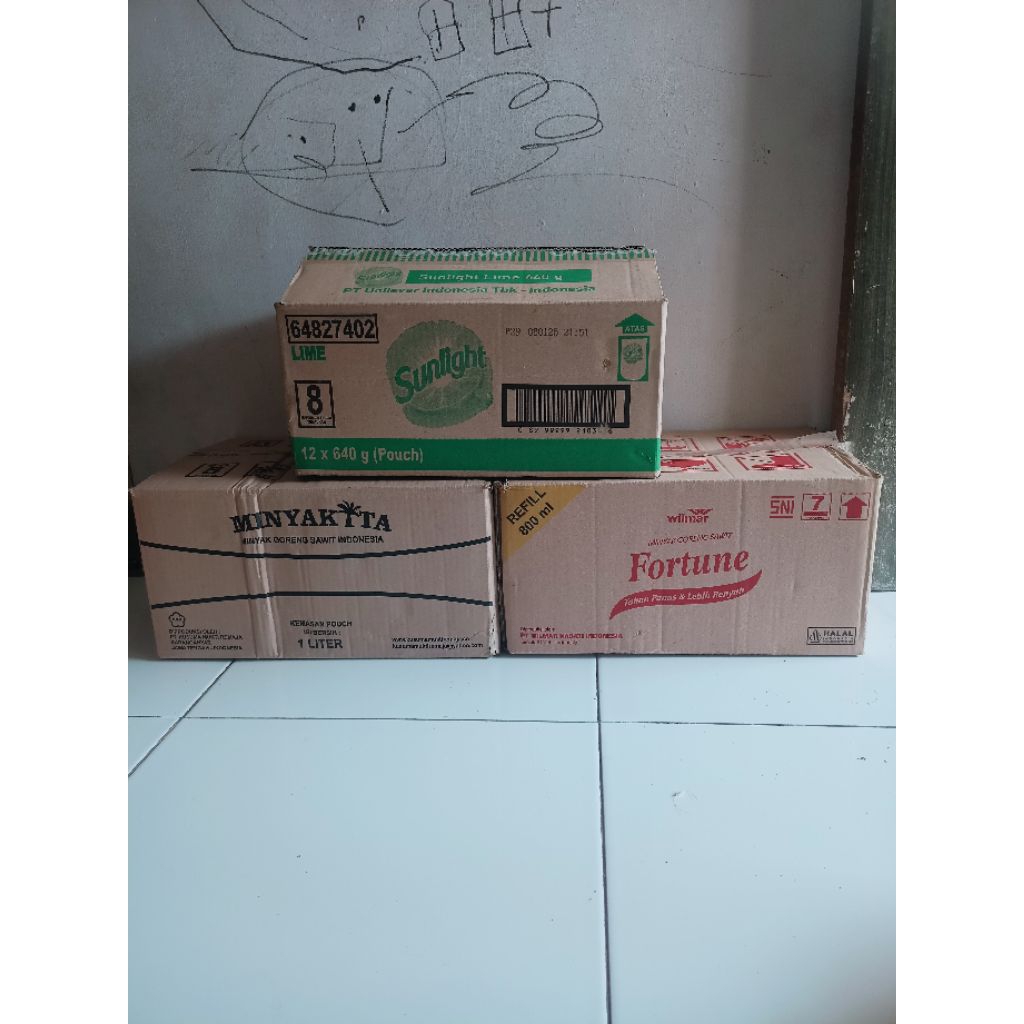 

Kardus bekas tambahan packing