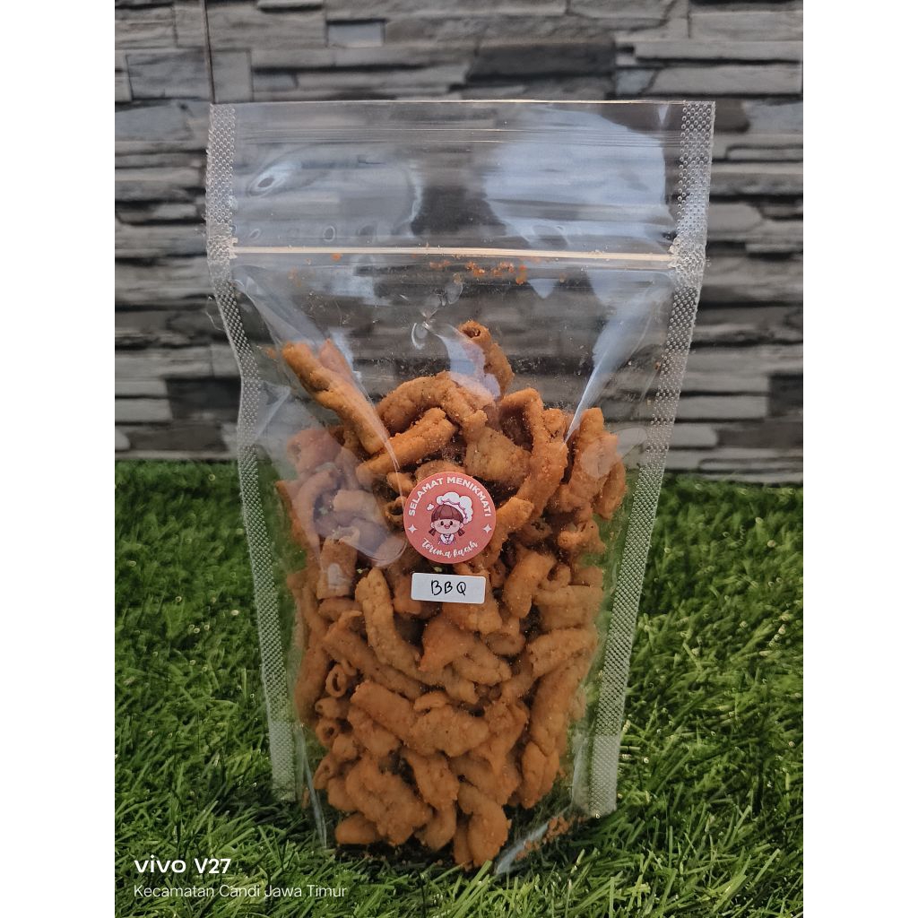 

Kripik Usus dengan varian Rasa Barbeque