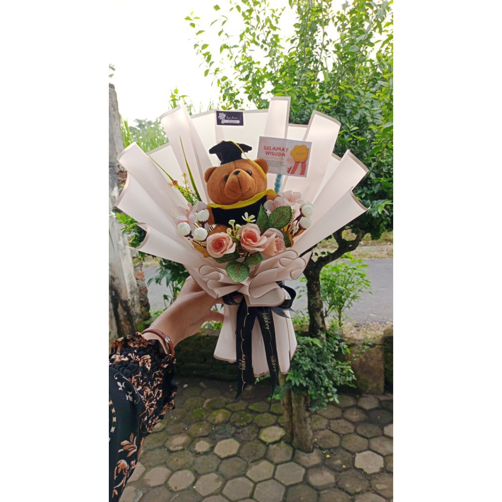 buket boneka wisuda / buket boneka wisuda dan bunga artificial