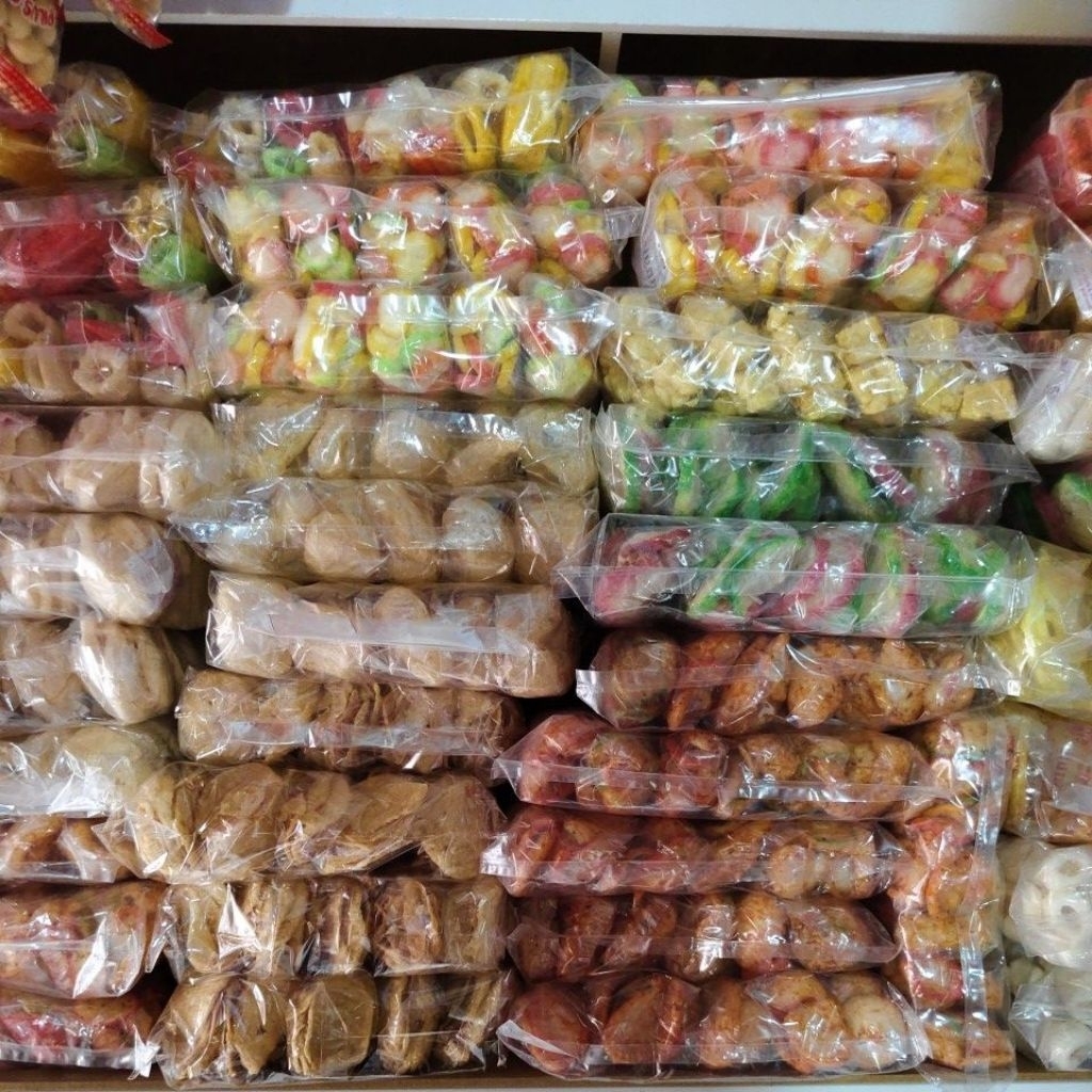 

ANEKA MACAM KERUPUK ISI 12PCS