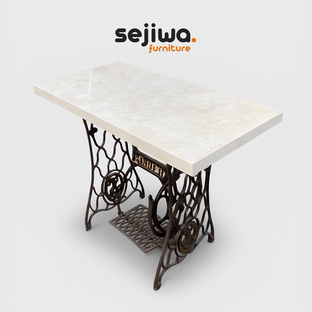 Meja Cafe Vintage Bekas Mesin Jahit / Meja Pajangan Mesin Jahit