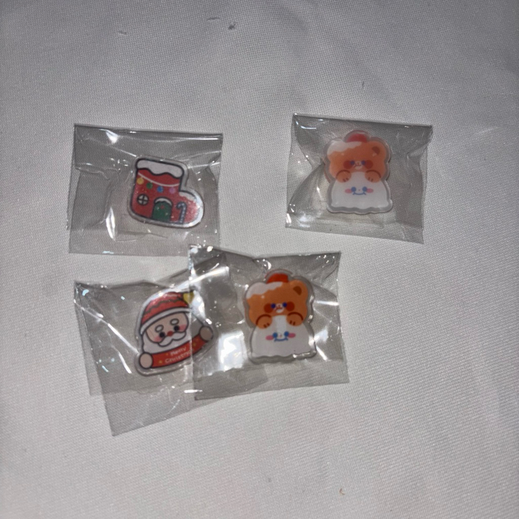 

(BELI 4, GRATIS 2 BEBAS PILIH) Penjepit Kertas Natal